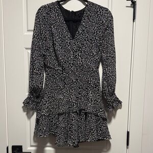 Dynamite Black and White Long Sleeve Dress